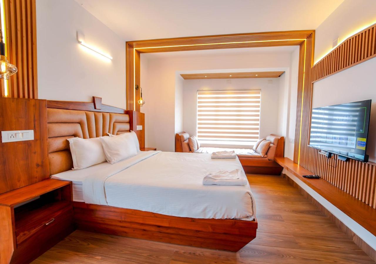Kanavu Valley View Premium 4 Star By Voye Homes Ooty