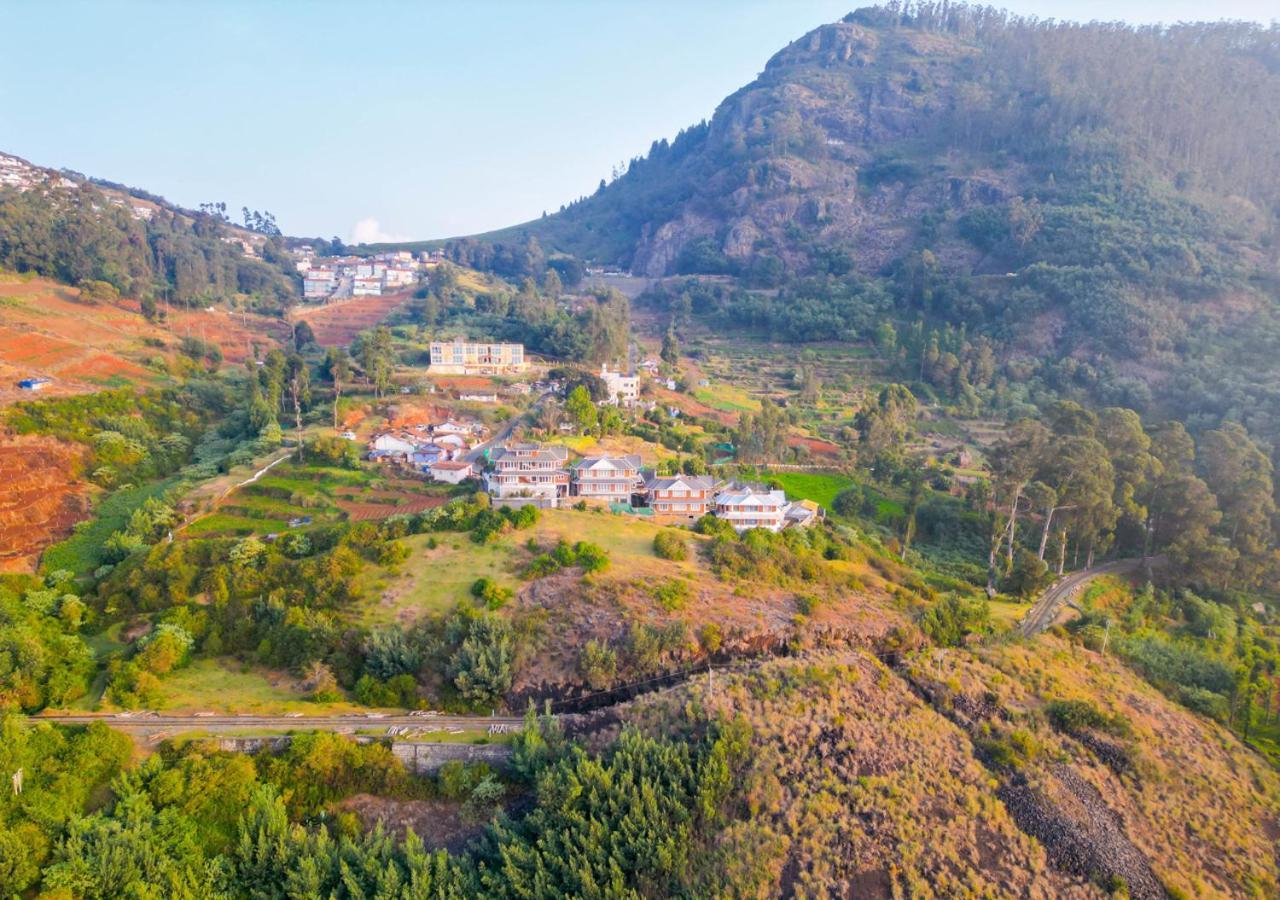 Kanavu Valley View Premium 4 Star By Voye Homes Resort *