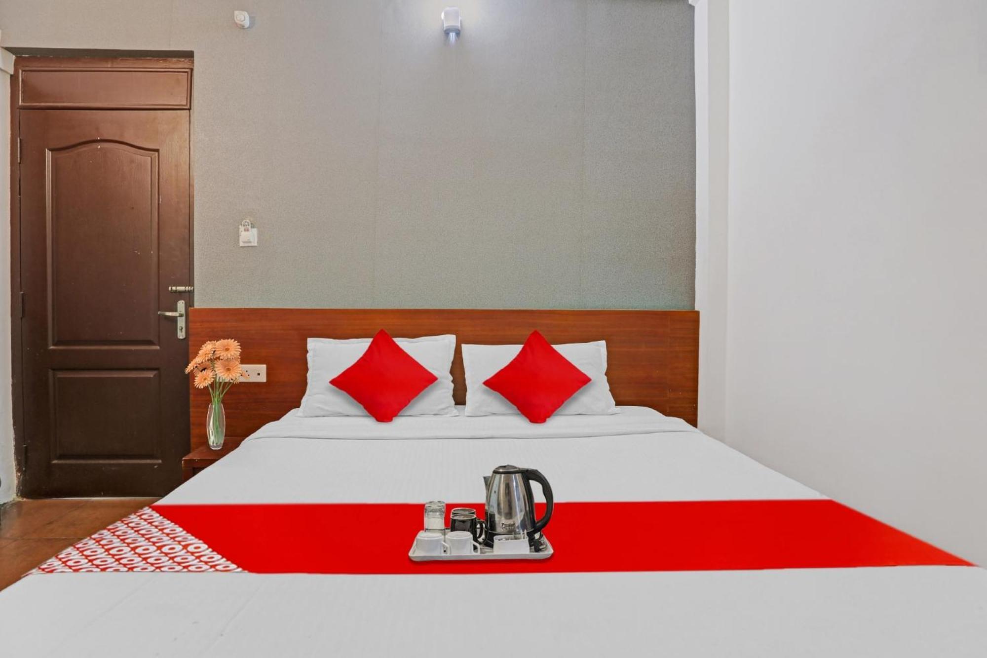 Hotel Collection O Udhagamandalam