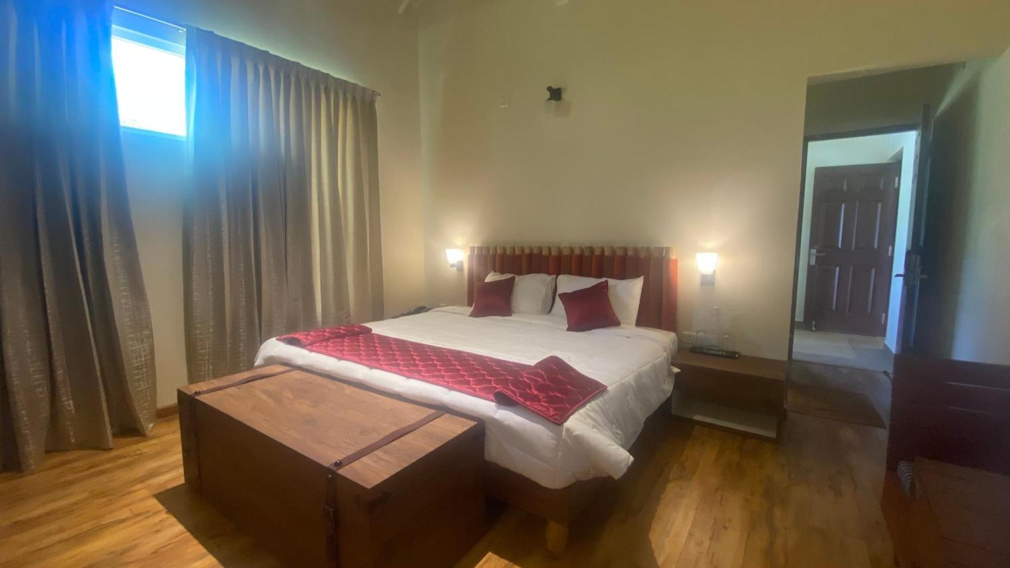Villa Willostays Emerald Facing *