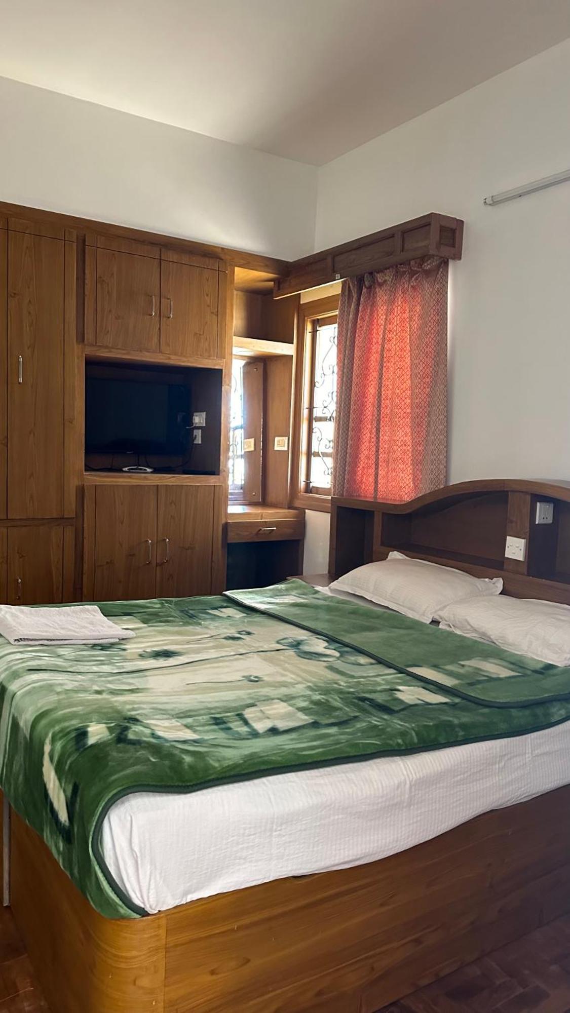 Apartment Amarah