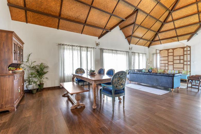 Vente Colline, Luxurious In Coonoor By Roamhome Villa *
