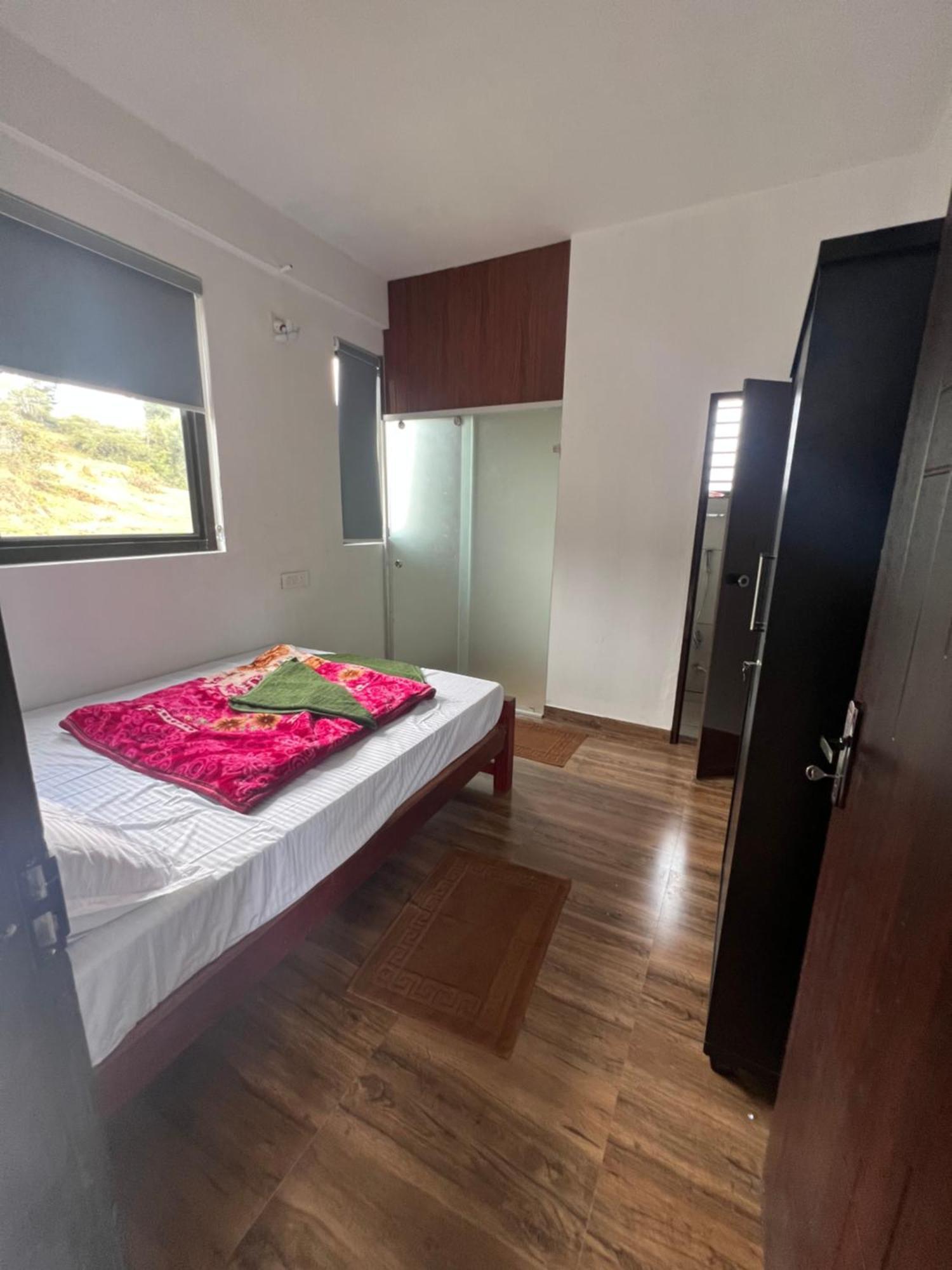 Hidden View Apartment Ooty