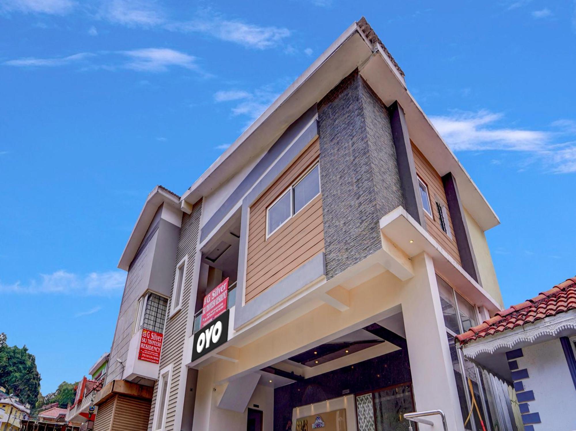 Hotel Super Collection O G Silver Srj Thaneesh Residency 4*