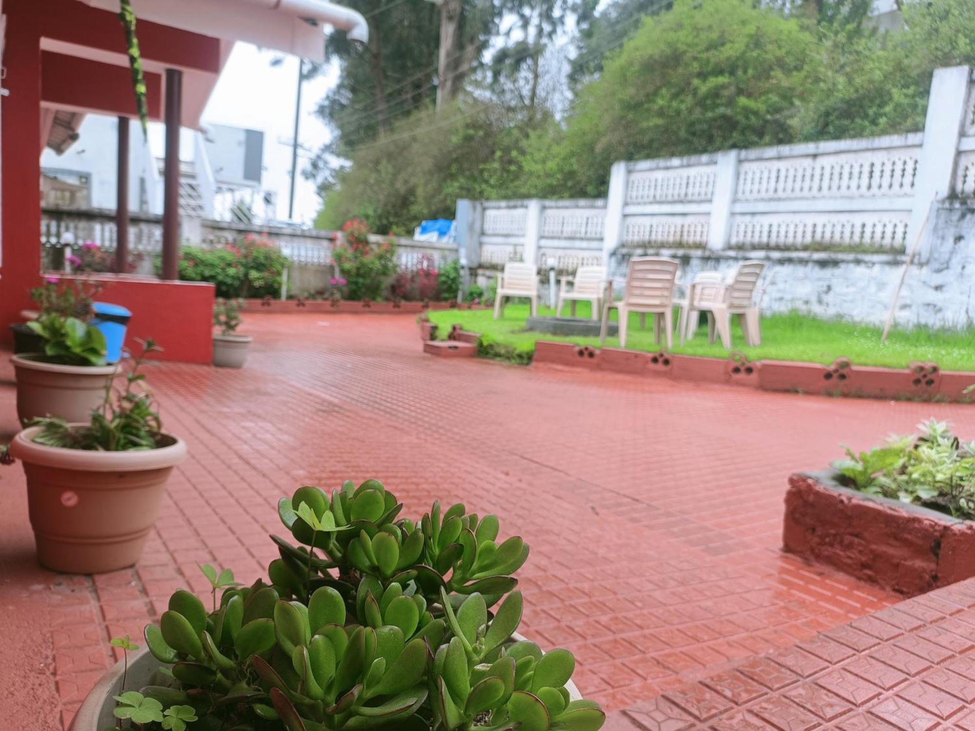 Little Castle Homestay Ooty