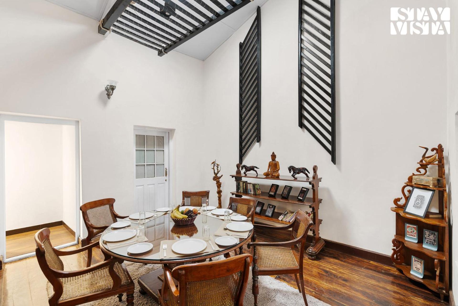 Stayvista At The Alcove With Breakfast & Bbq Grill Villa Ooty