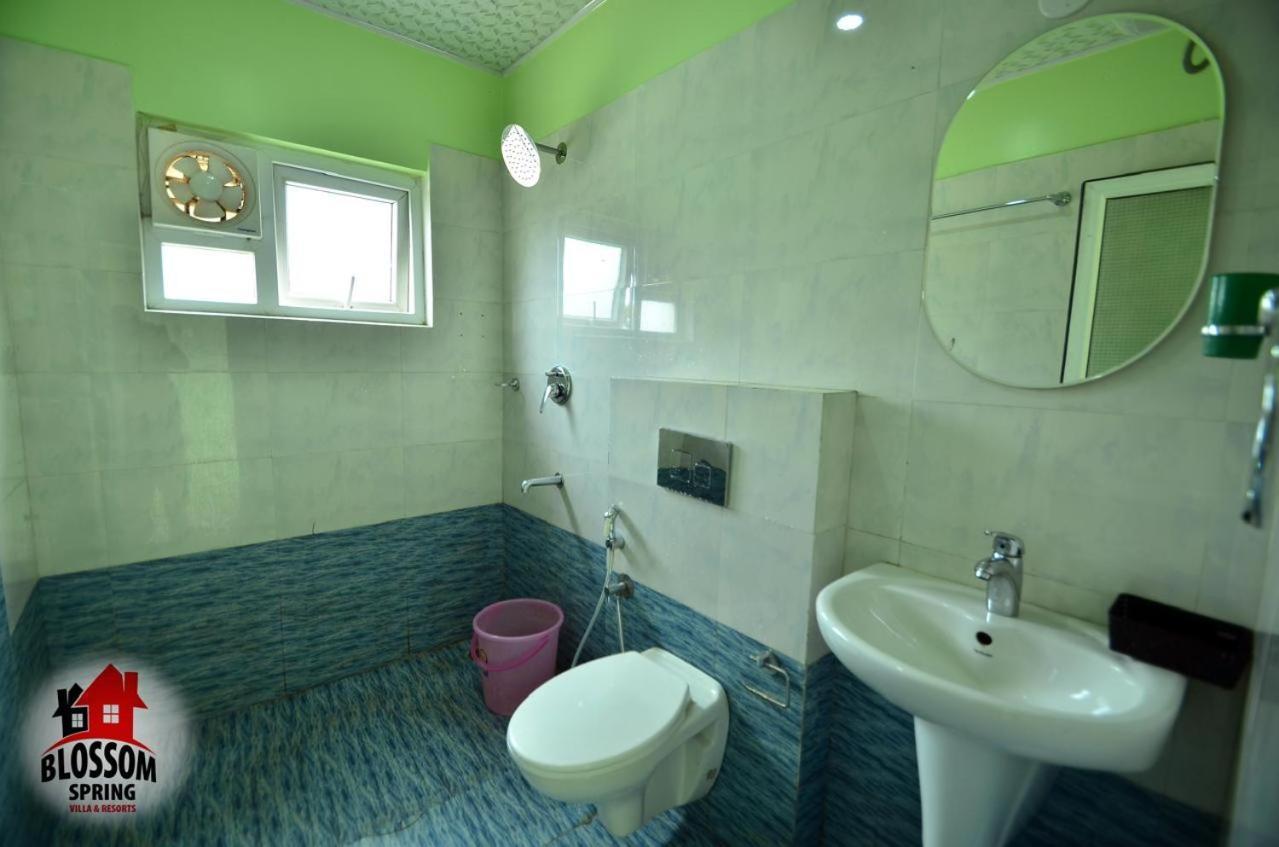 Hotel Blossom Spring 4*