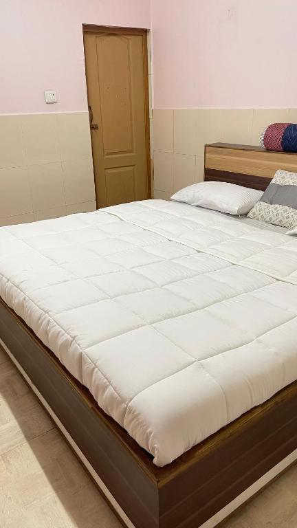Hotel Pentoz - Charing Cross, Ooty