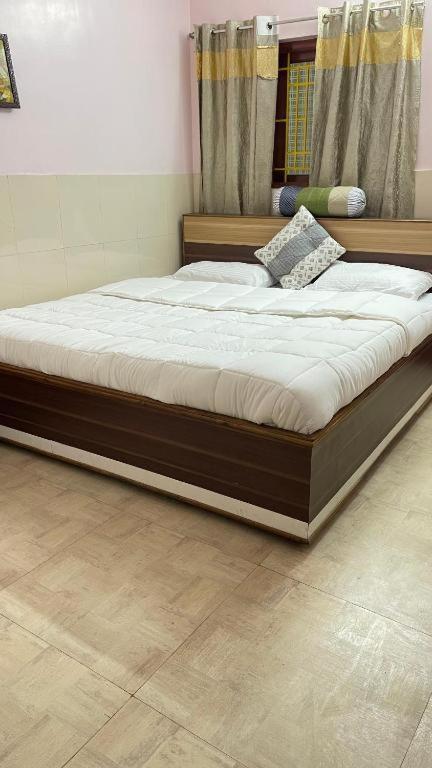 Hotel Pentoz - Charing Cross, 5*
