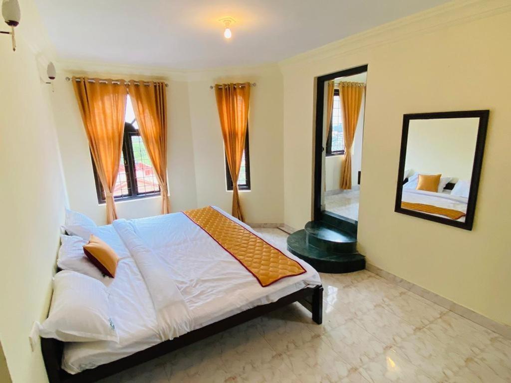 Bob Leisure Ooty