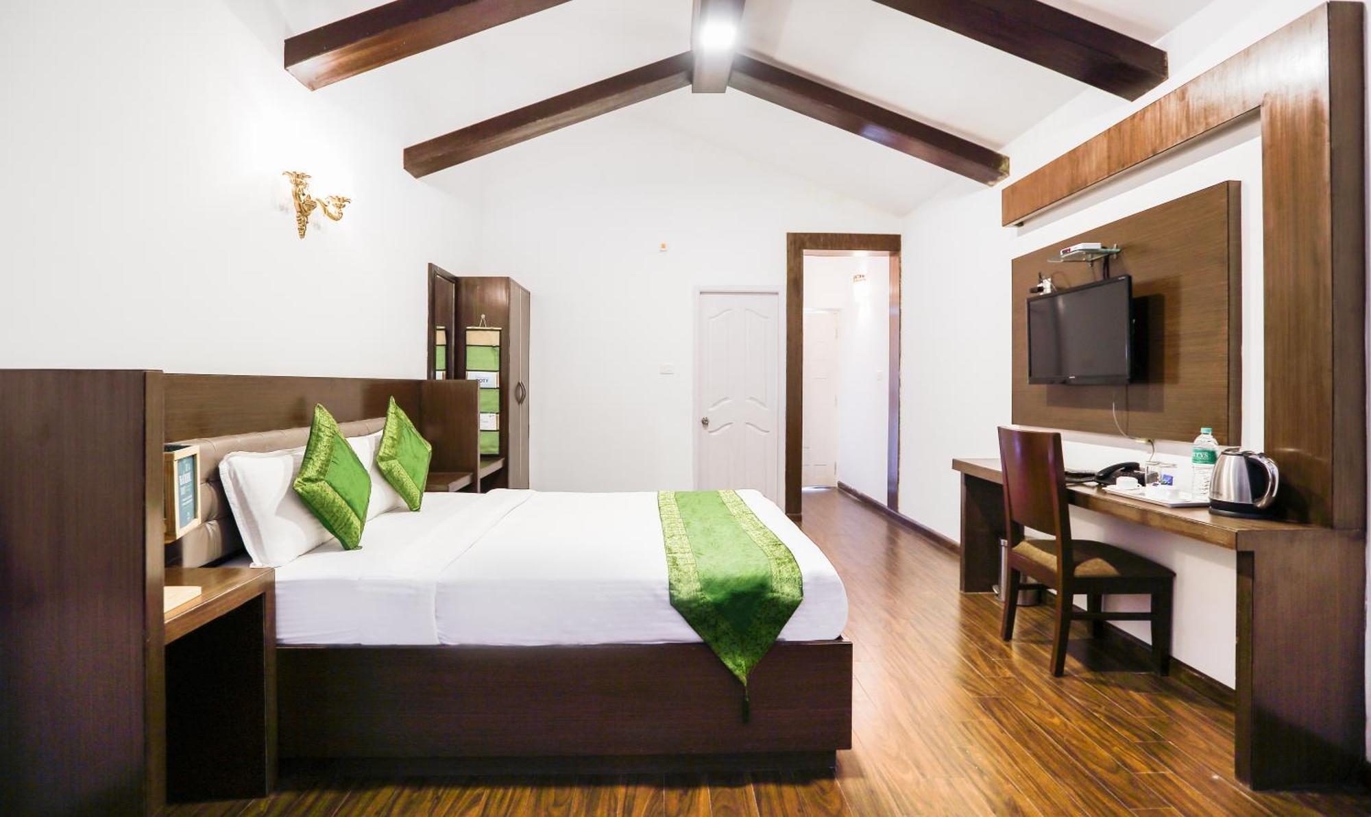 Treebo Skydale & With Mountain View Hotel 3*