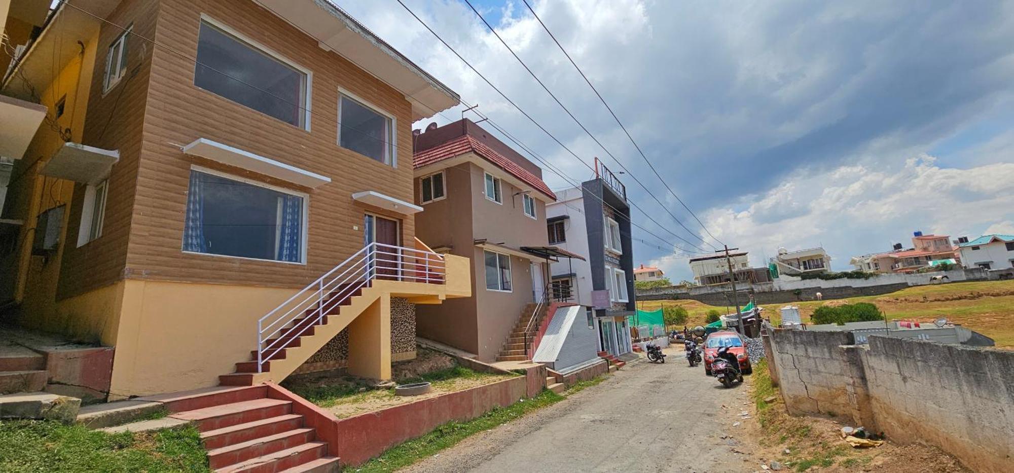 Awhile Villa