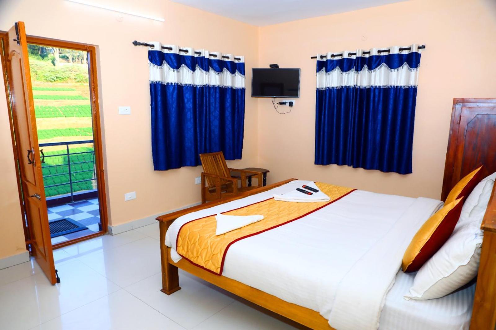 Homestay J J Homes *