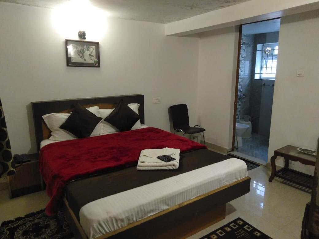 Hotel Cliff Residency *