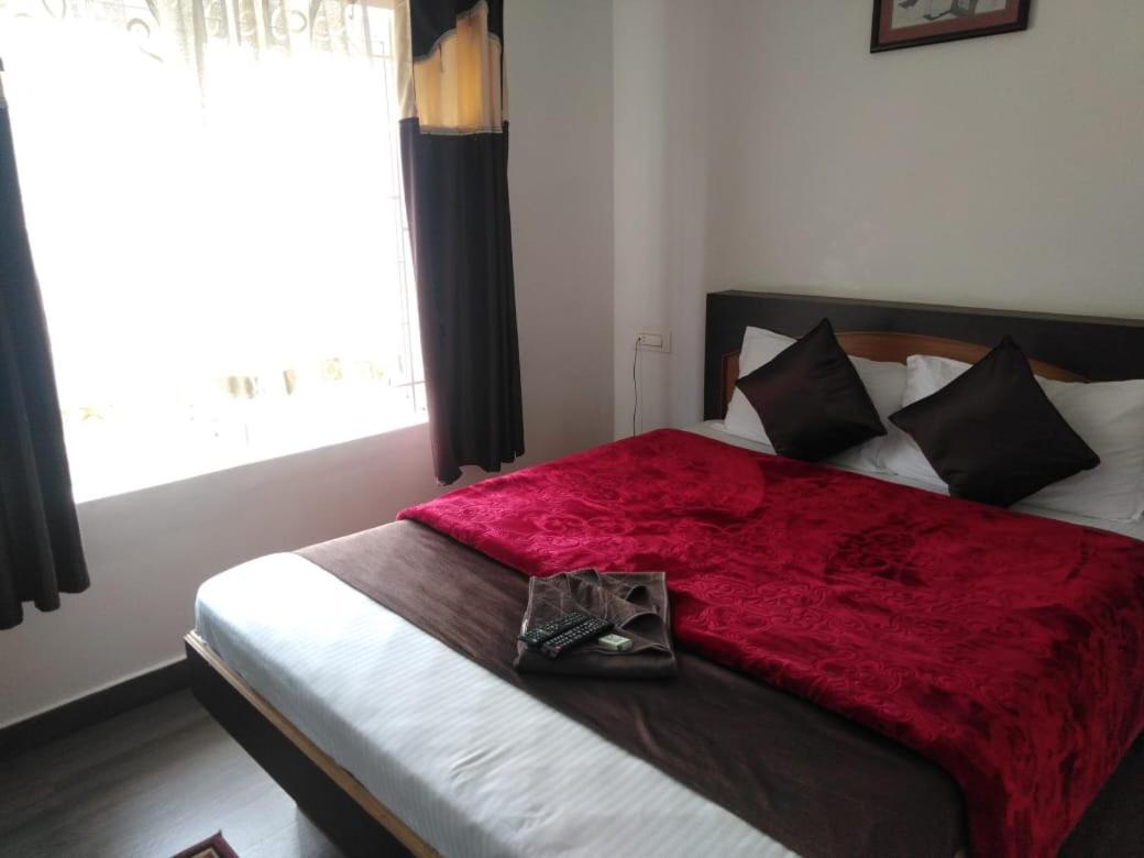 Hotel Cliff Residency *