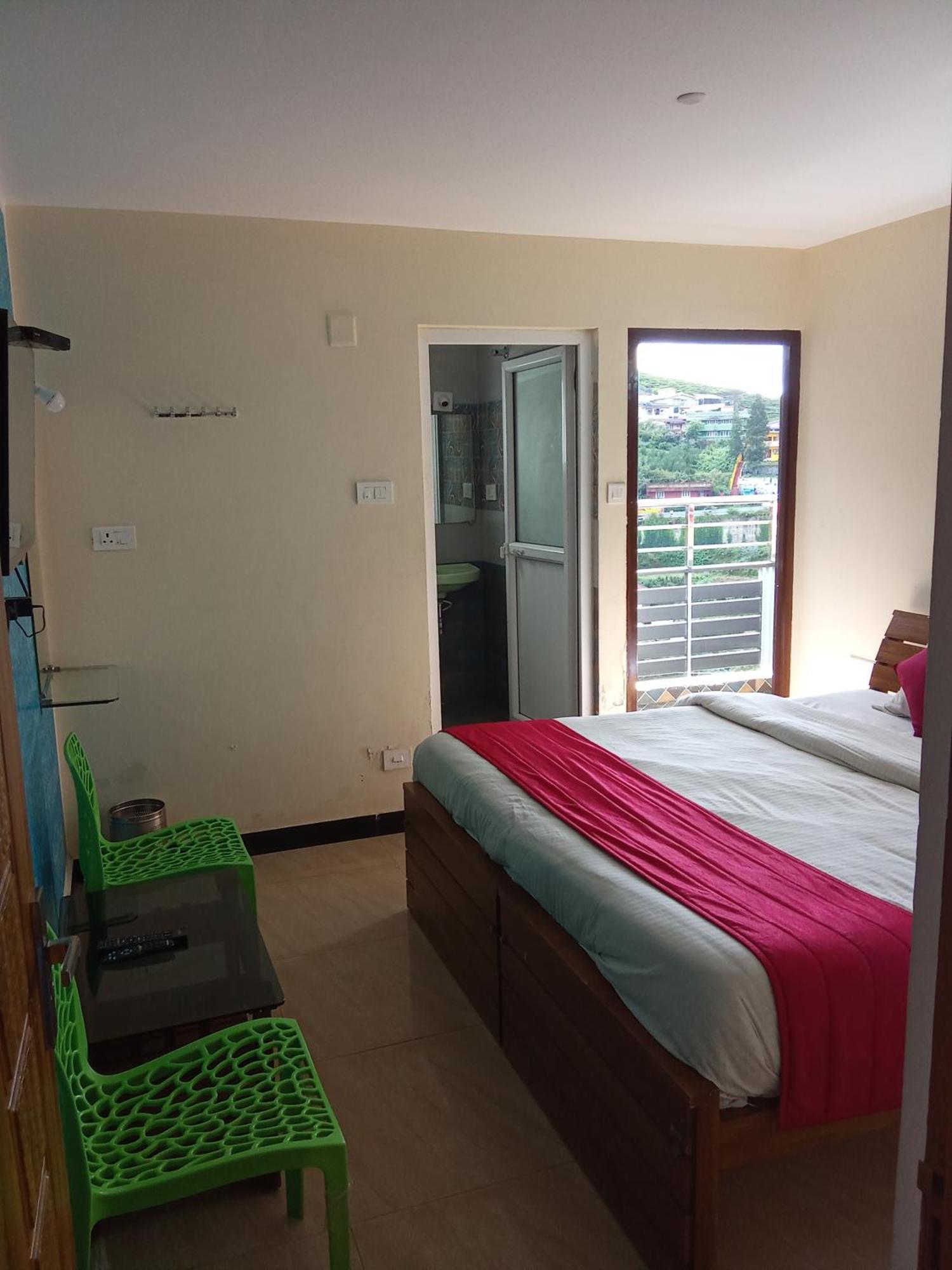 Queenhillstay Homestay Ooty