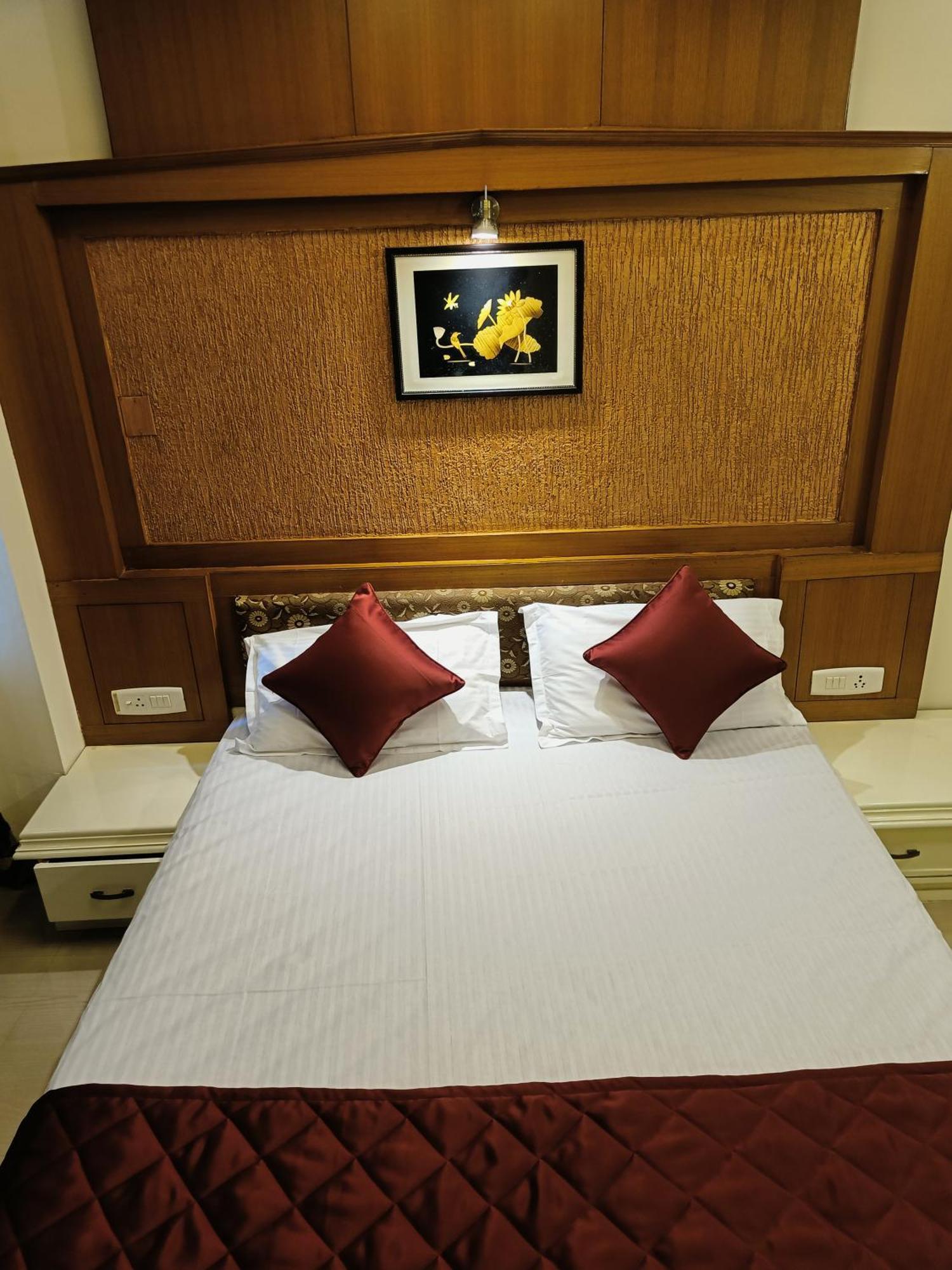 Quick Sort Residency * Ooty