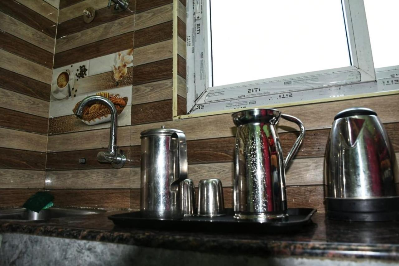 Homestay *