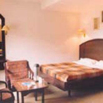 Fabhotel Khems Shoram Palace Road Hotel Ooty
