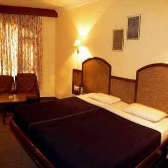 Fabhotel Khems Shoram Palace Road Hotel