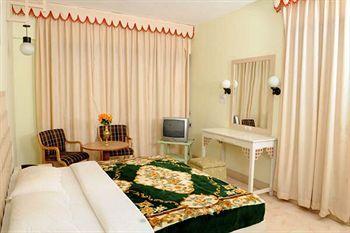 Bkr Gate Hotel