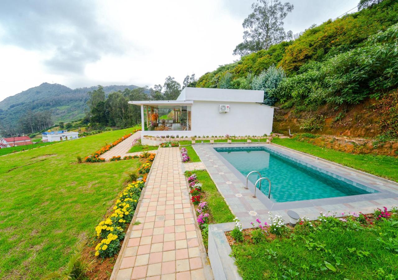 Silent Retreat Pool By Voye Homes Ooty