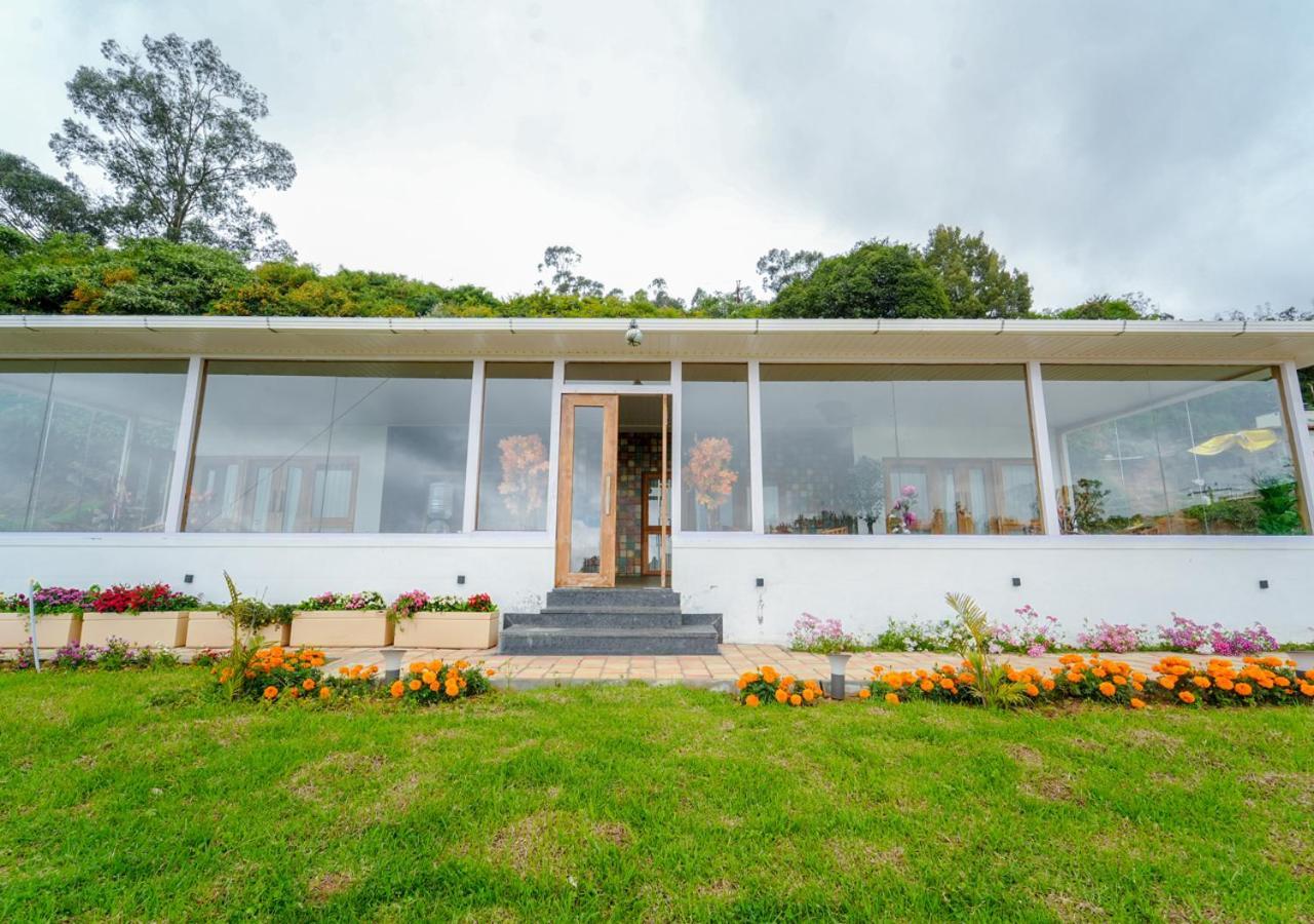 Resort Silent Retreat Pool By Voye Homes Ooty