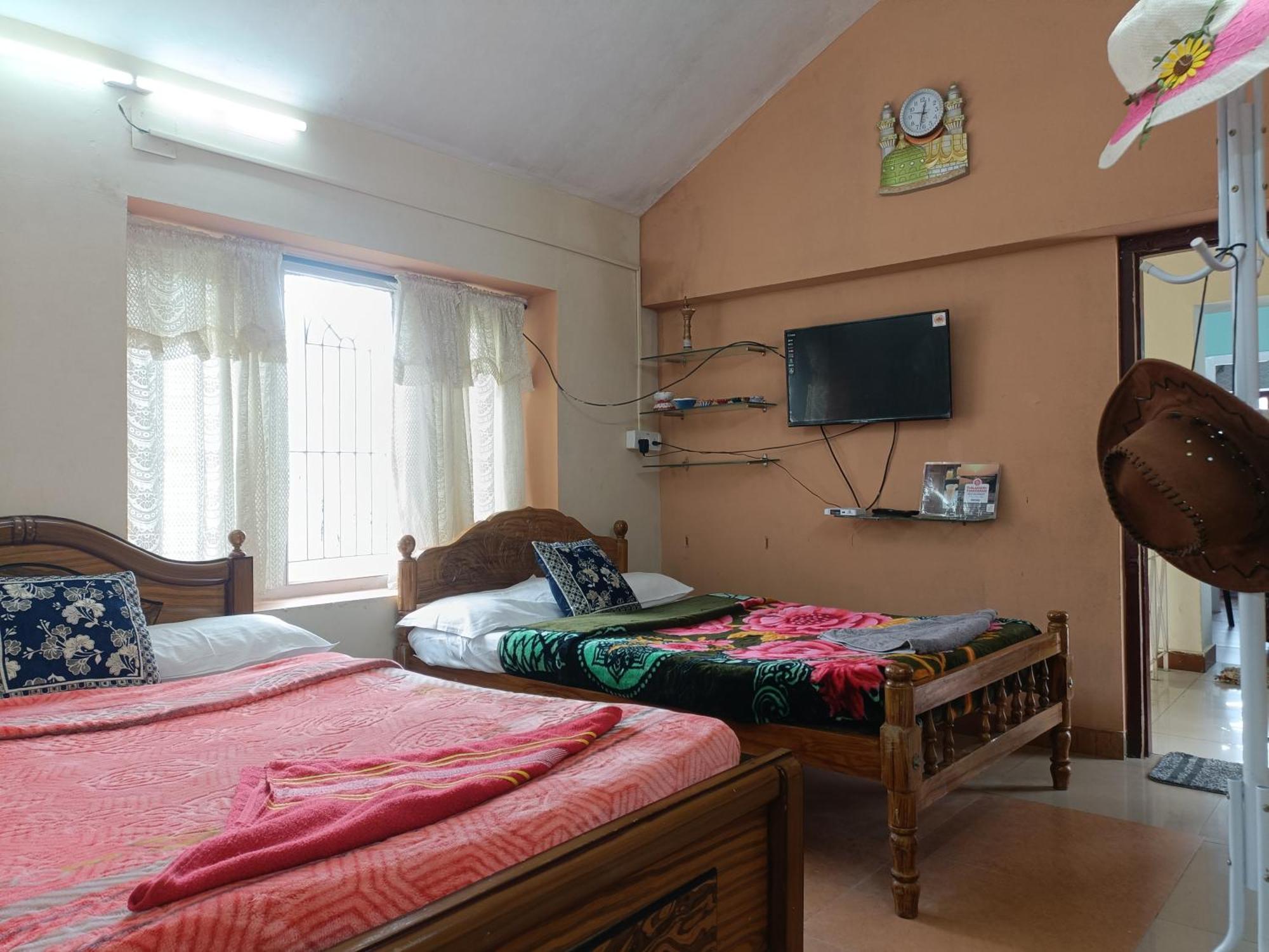 Homestay Little Castle