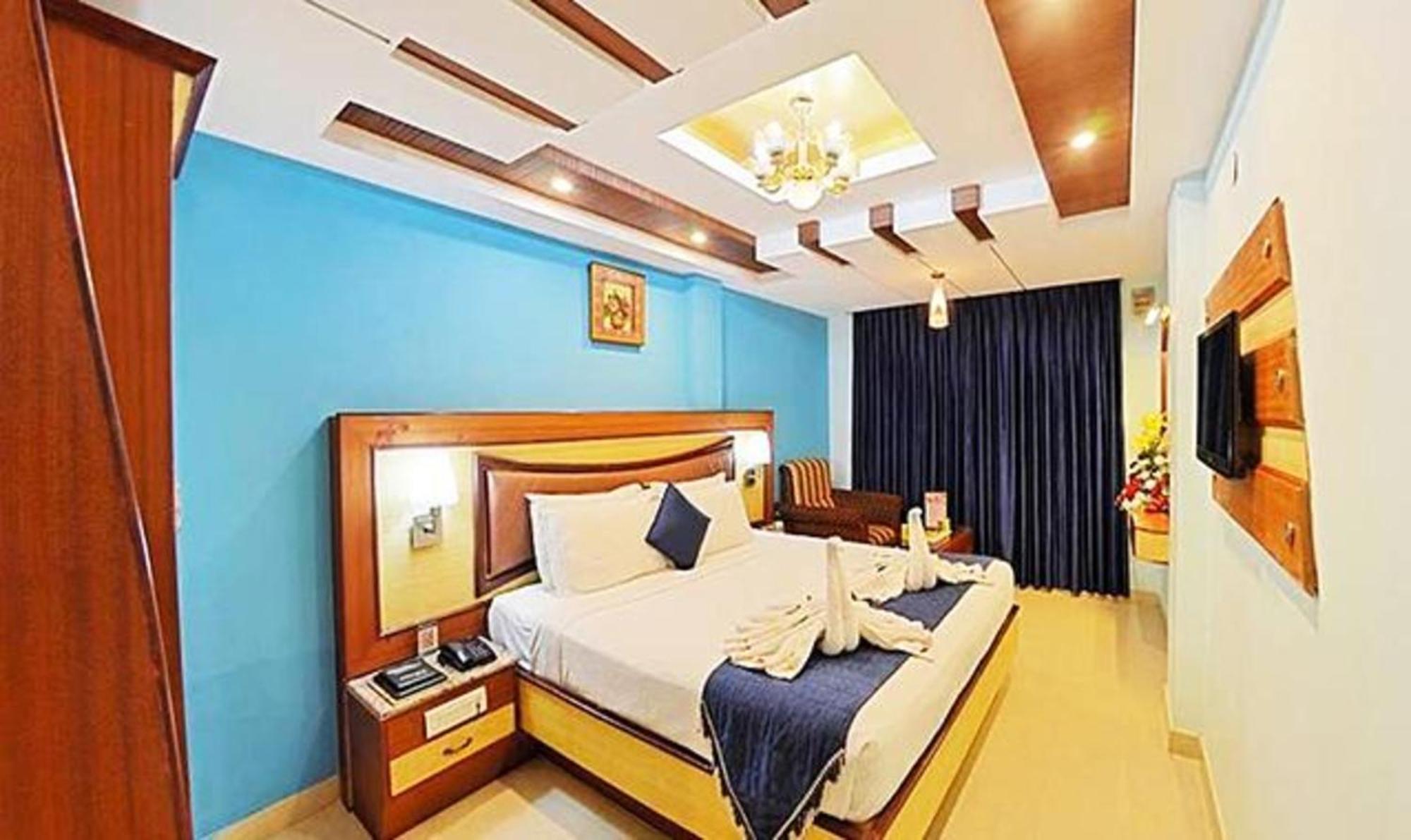 Ponmariresidency 3*