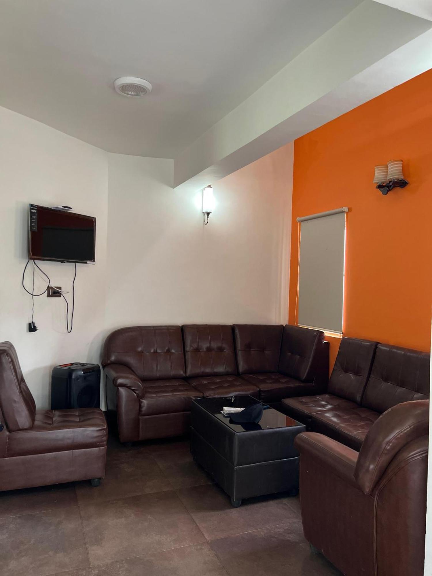 Mark Holidays Homestay