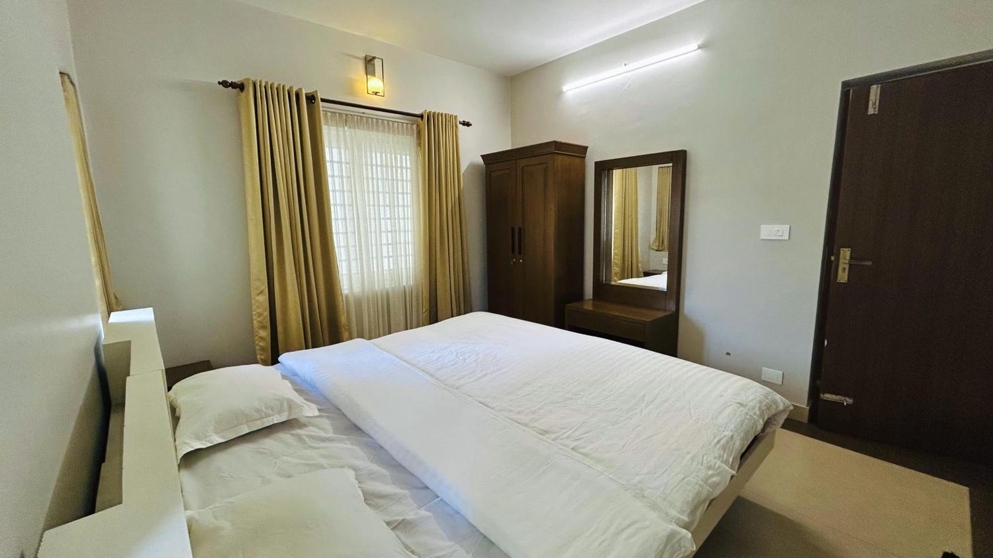 Homestay Away From - 5 - In Ooty, *