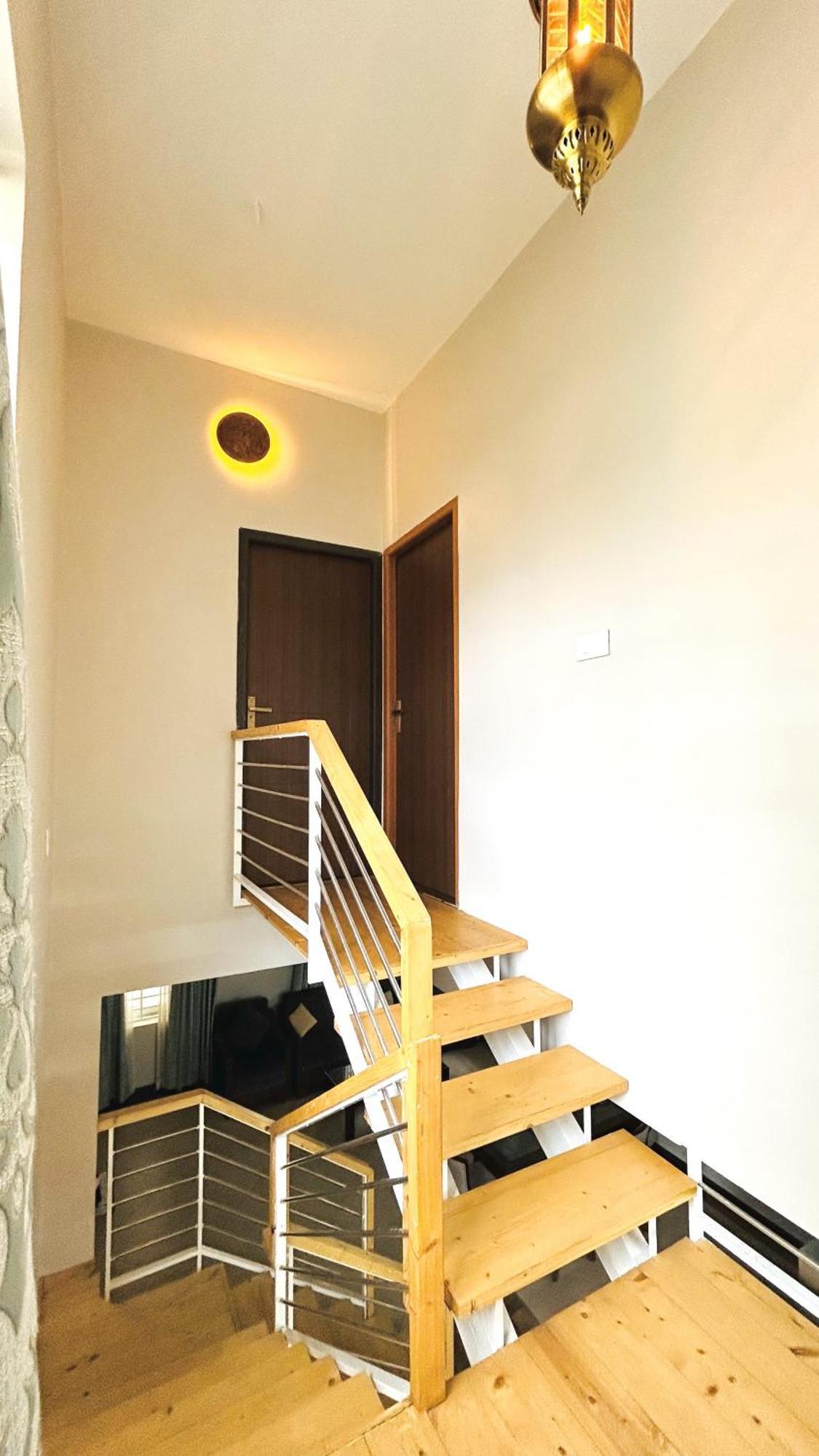 Homestay Away From - 5 - In Ooty, *