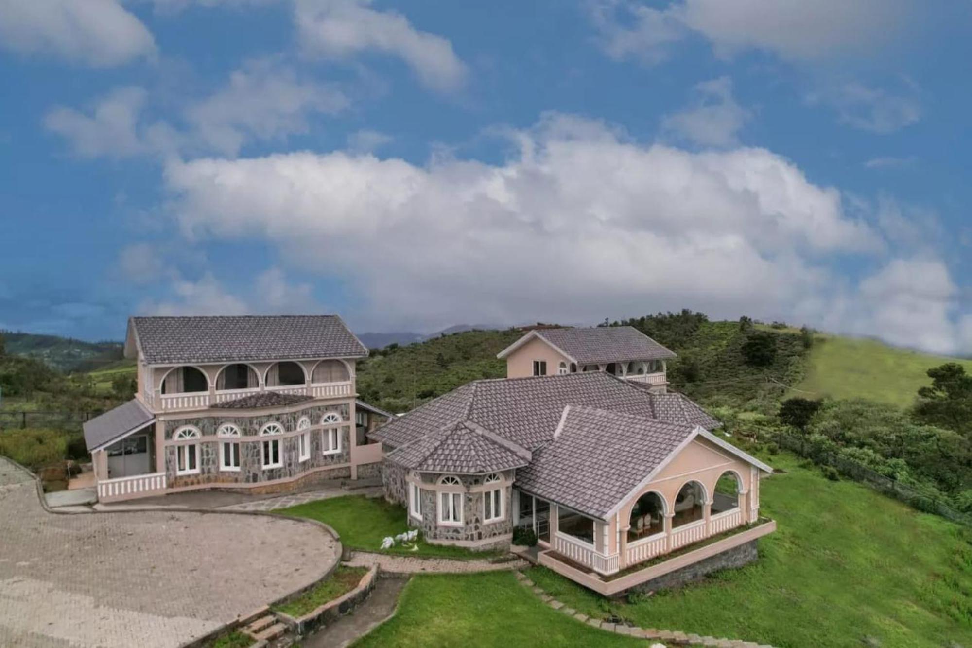 Emerald By Voye Homes , Italian Luxury Near Emerald Homestay Ooty