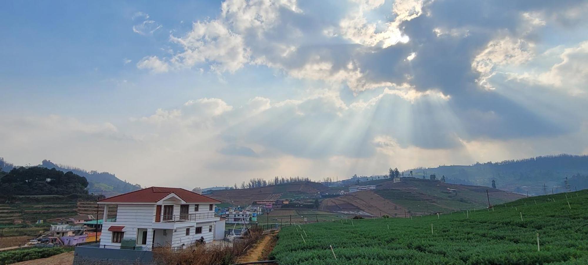 Aj Groups Residency Bed & Breakfast Ooty