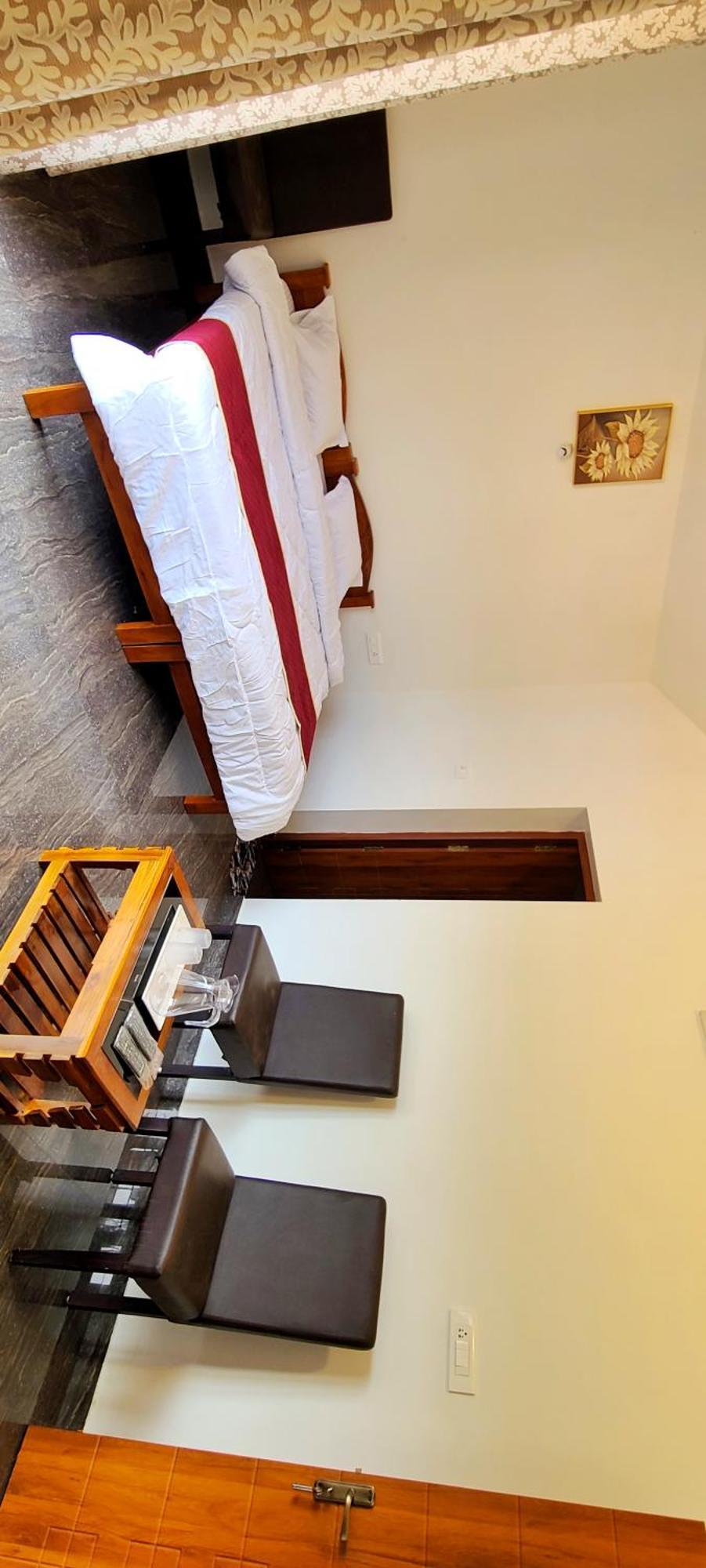 Bed & Breakfast Aj Groups Residency