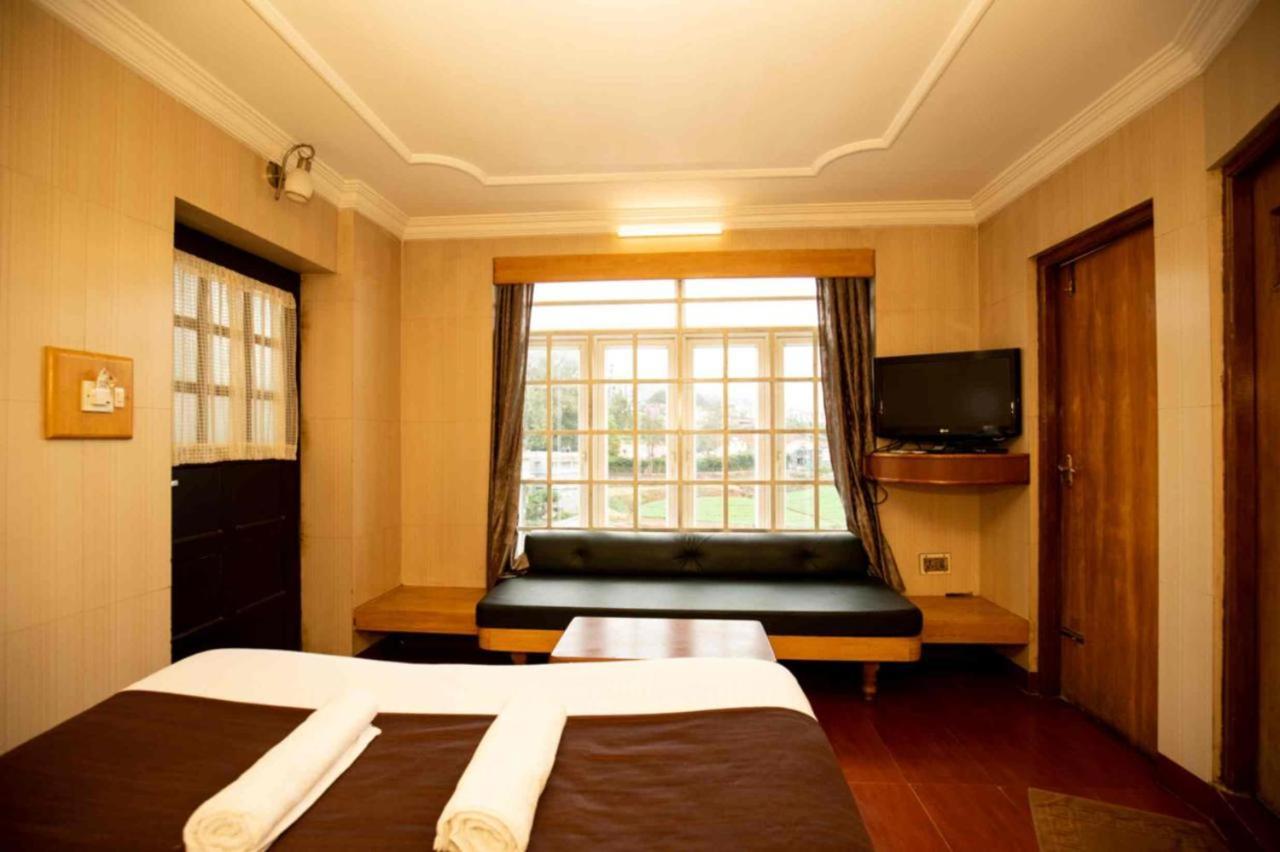 Lazo Silver , Hotel 2*