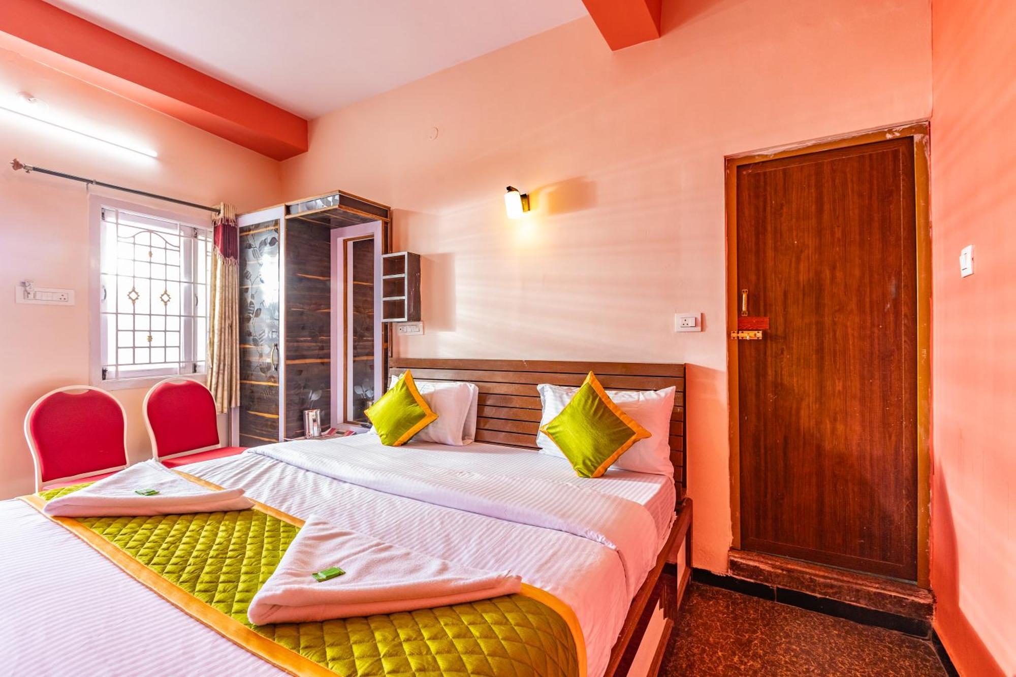Sv Residency Hotel