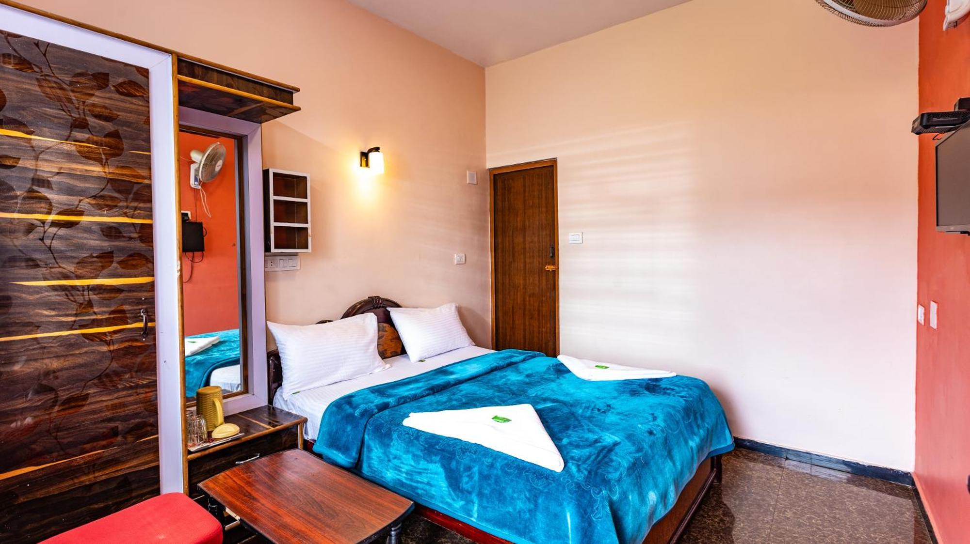 Hotel Sv Residency Ooty