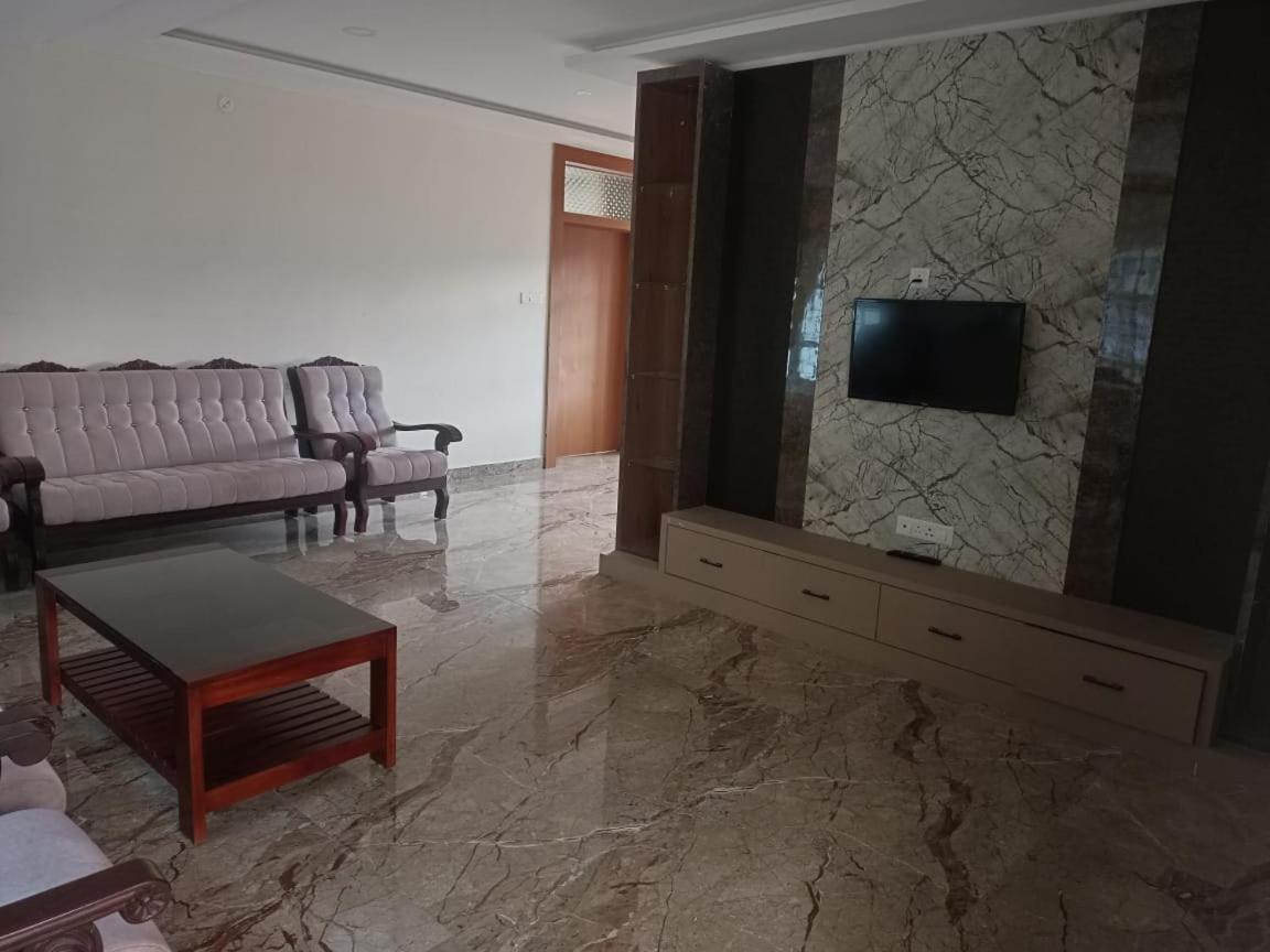 Apartment Darza *
