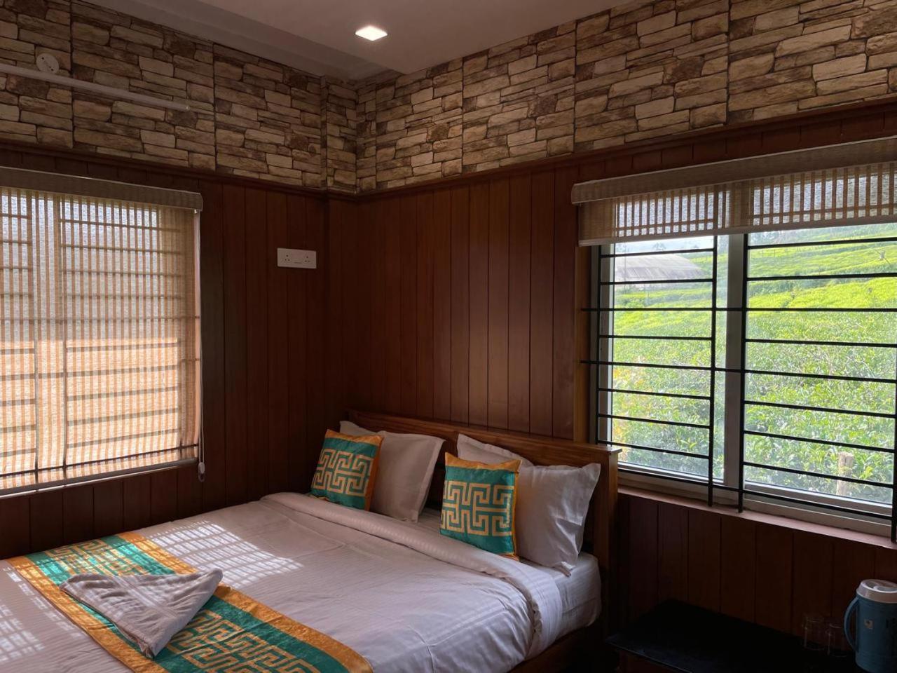 Meadow View Love hotel *