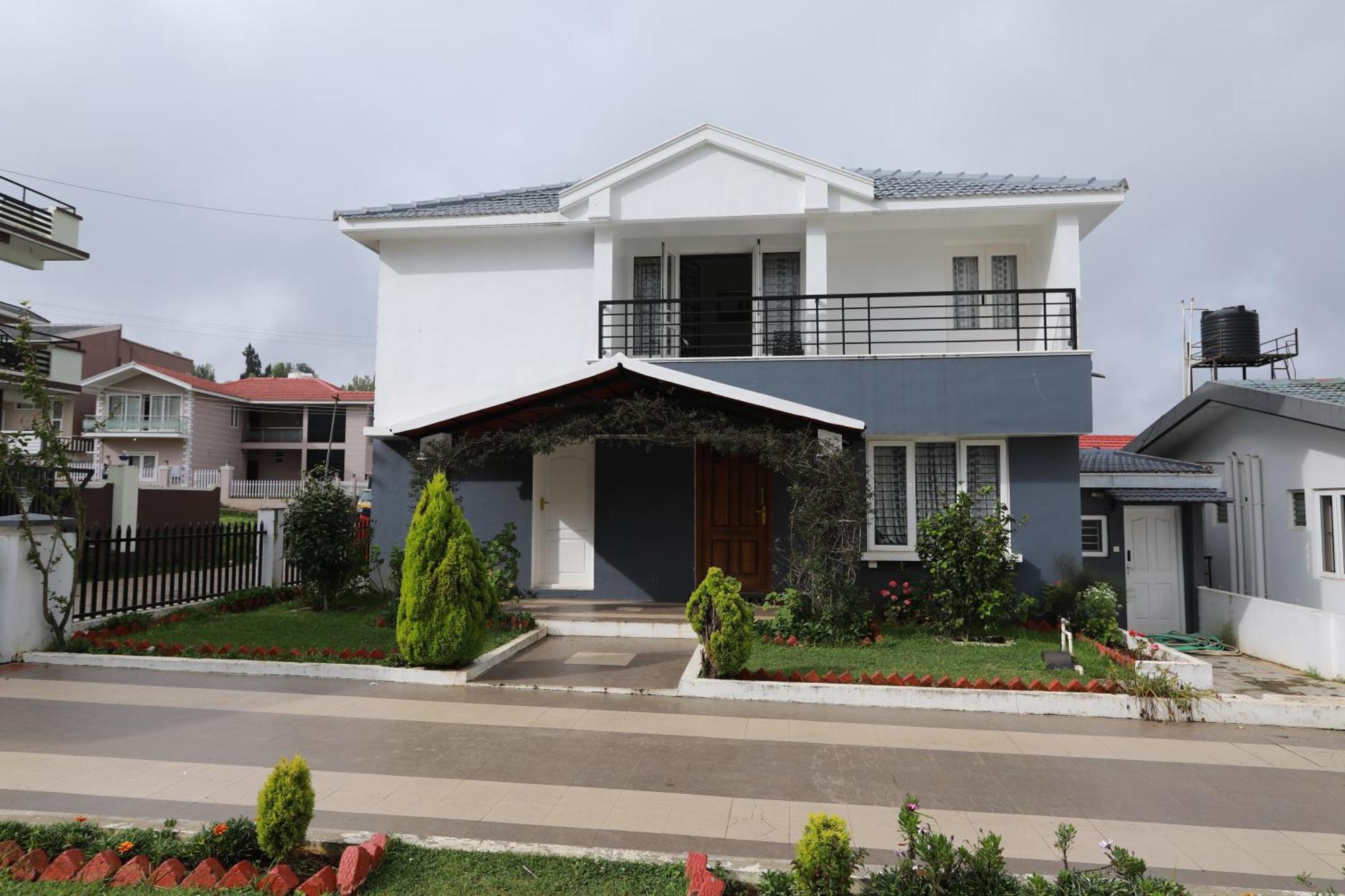 Roseland Premium By Lexstays Villa