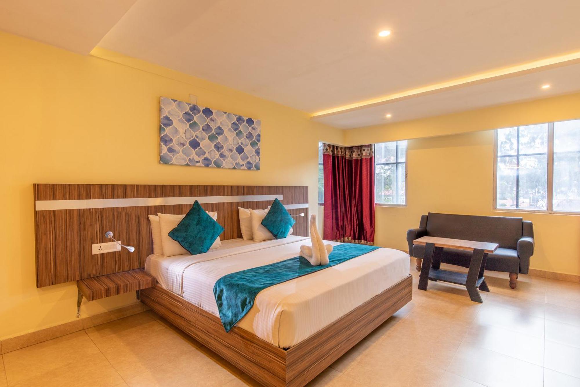 Hotel Vinayaga By Poppys,