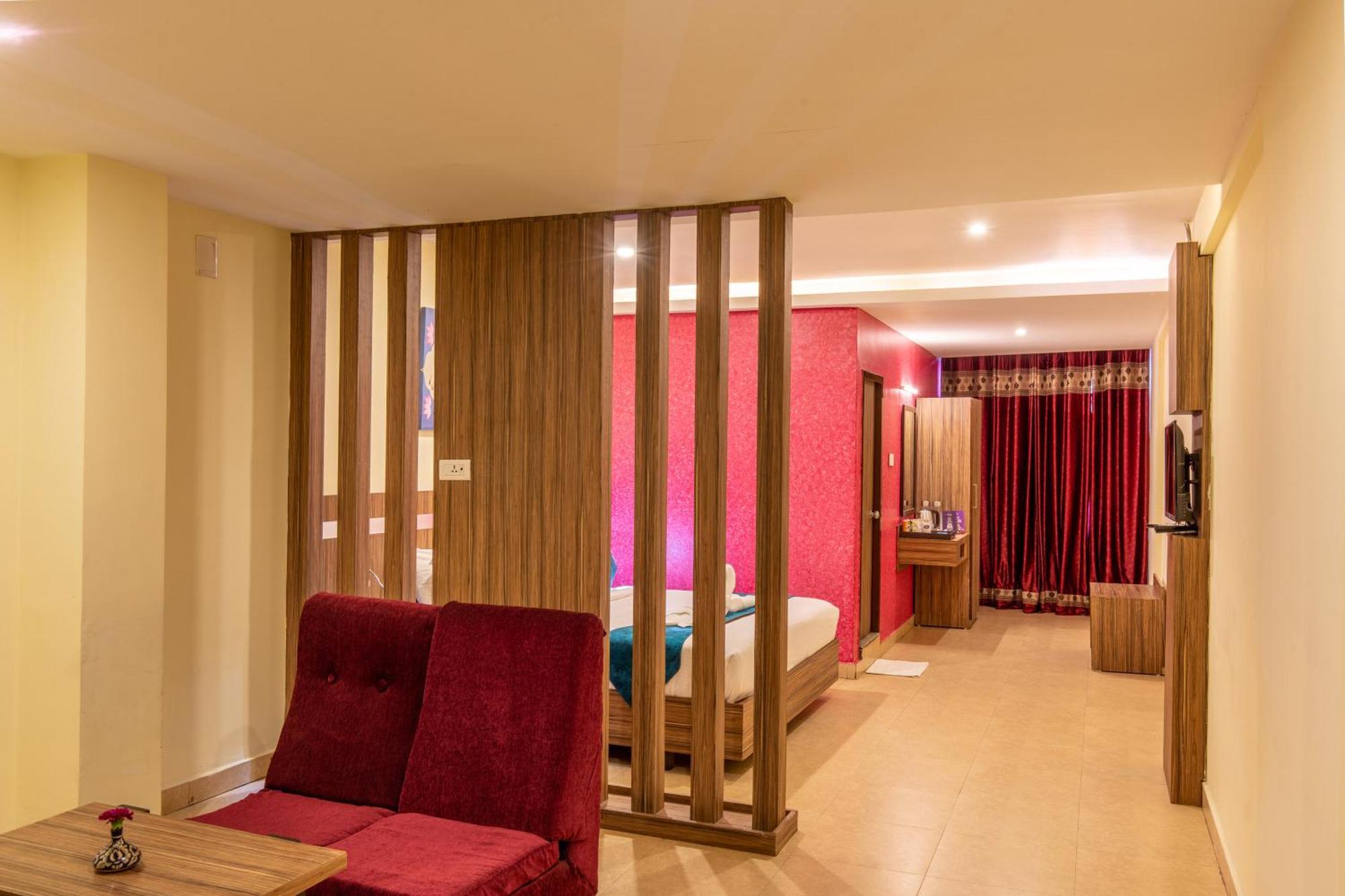Vinayaga By Poppys, Hotel