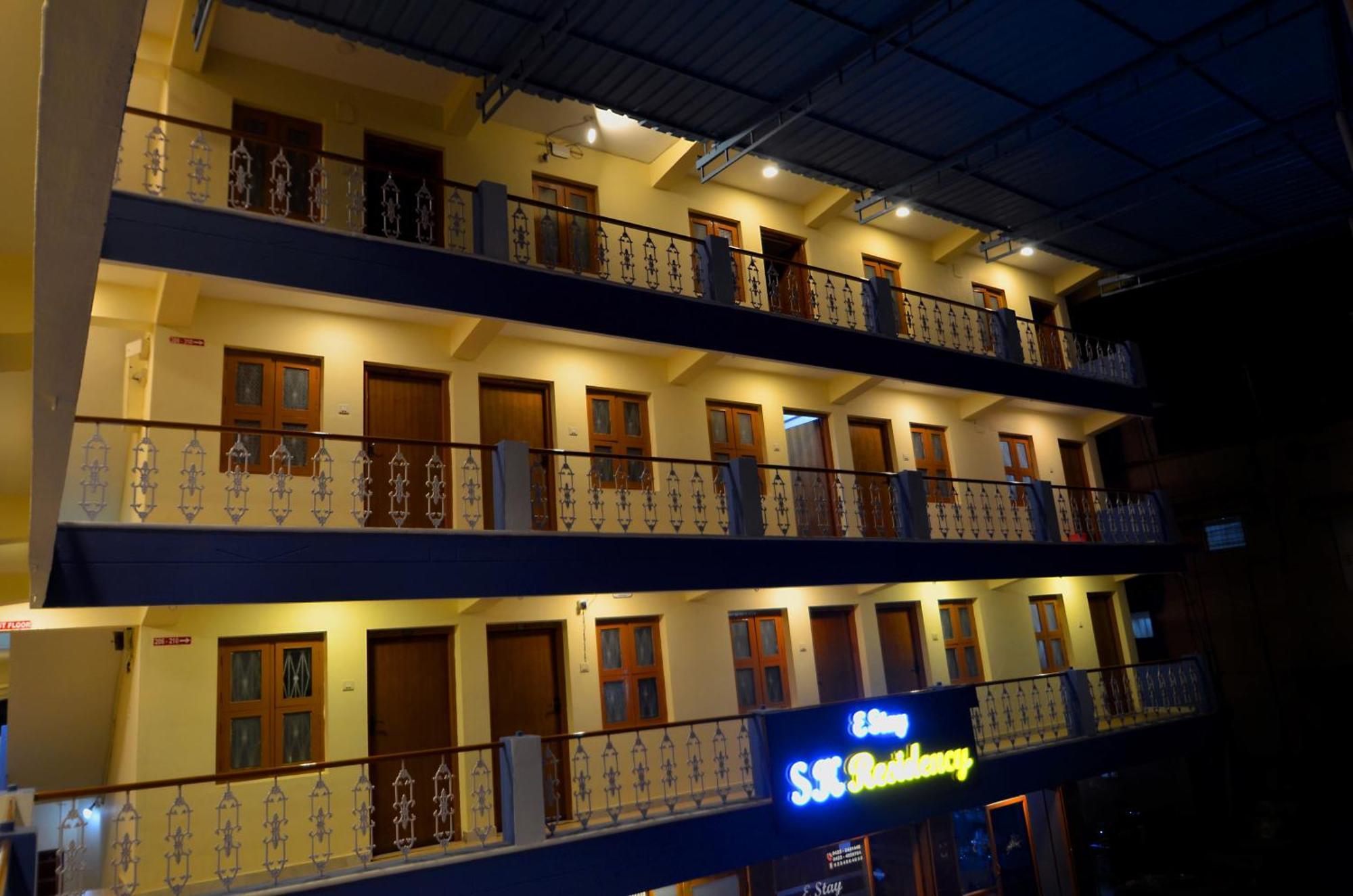 Hotel Estay Sk Residency