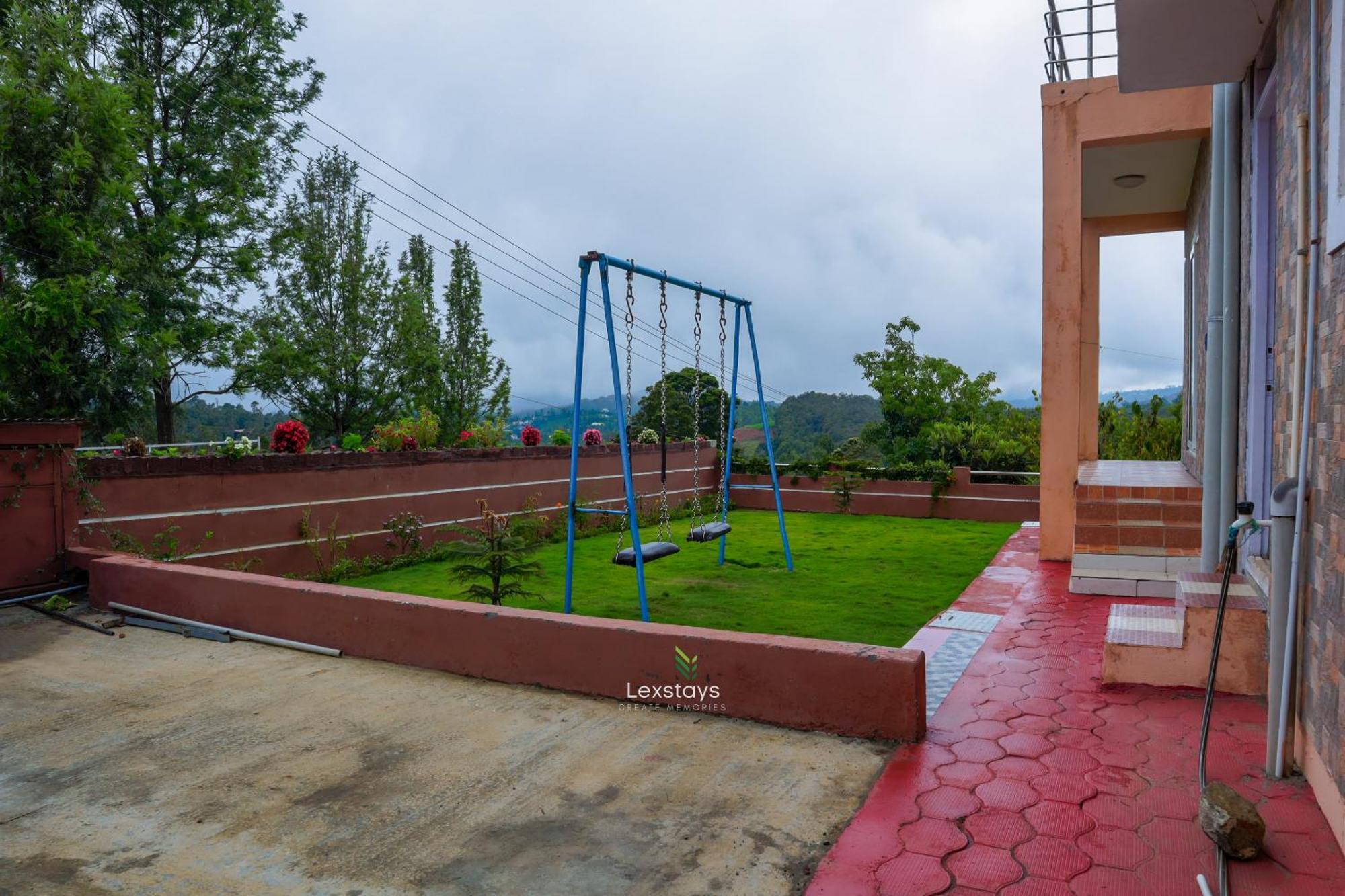 Premium By Lexstays * Ooty