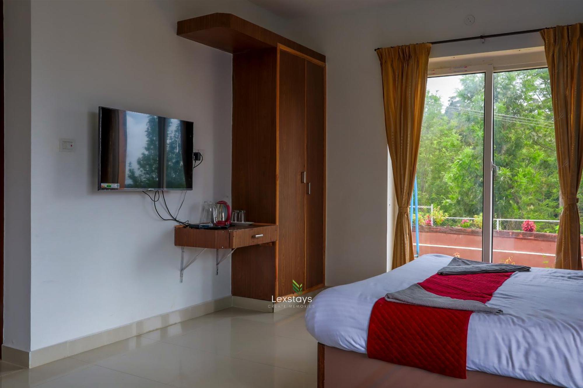 Premium By Lexstays Homestay