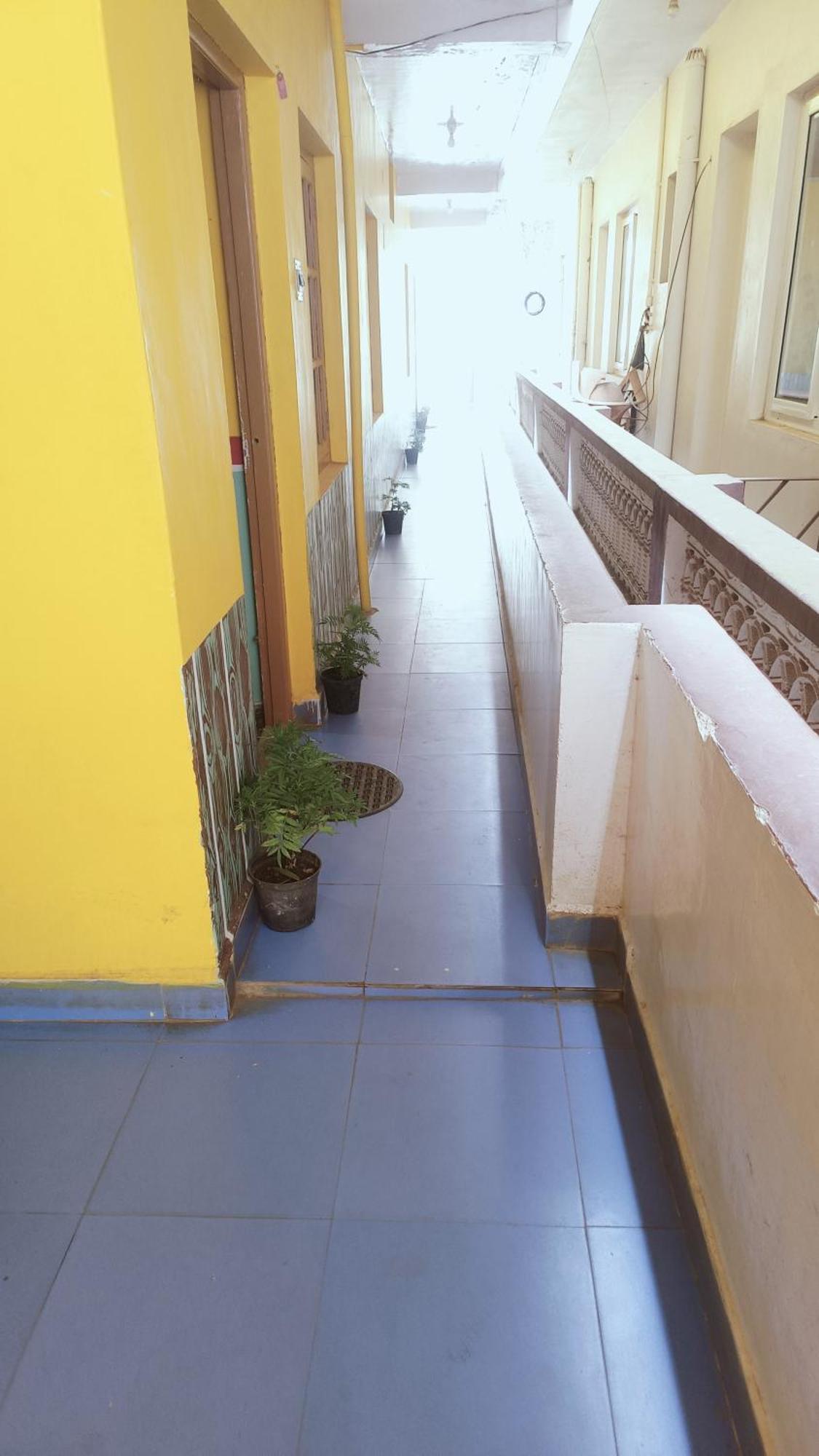 Kmt Rayal Homestay Ooty