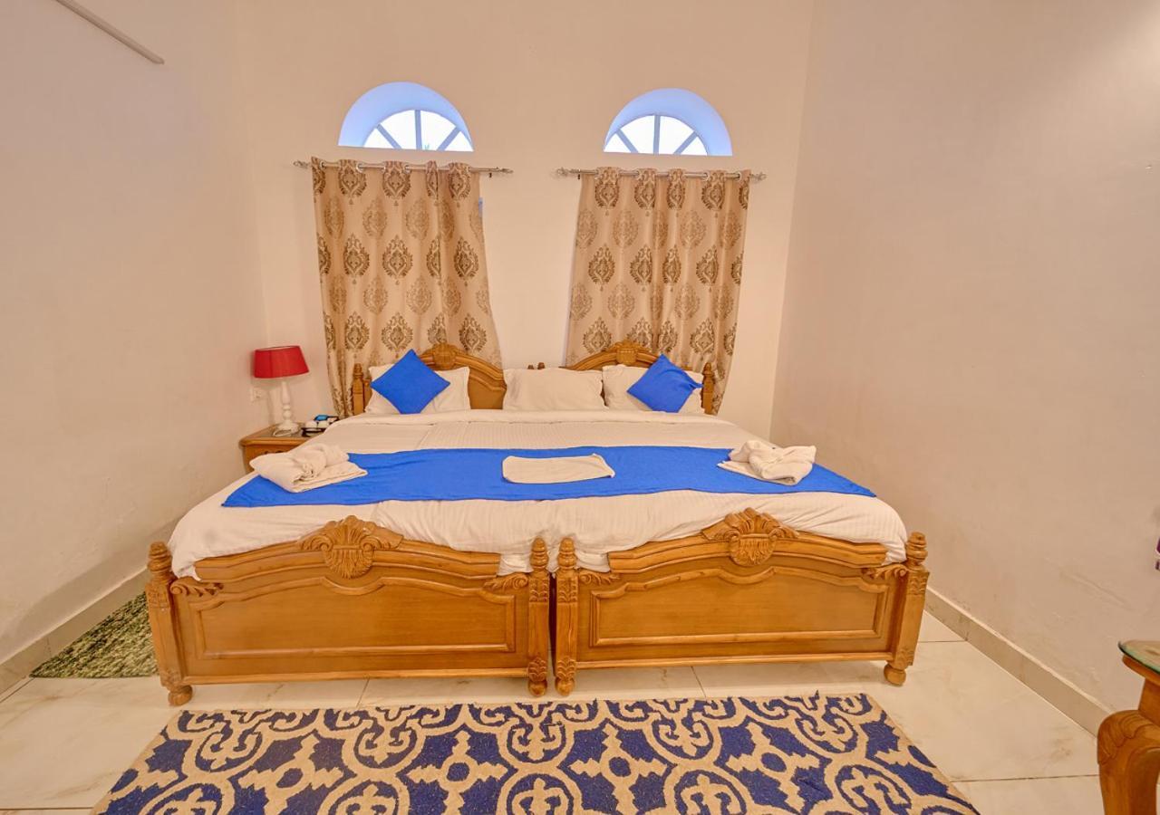 Emerald By Voye Homes , Italian Luxury Near Emerald Homestay