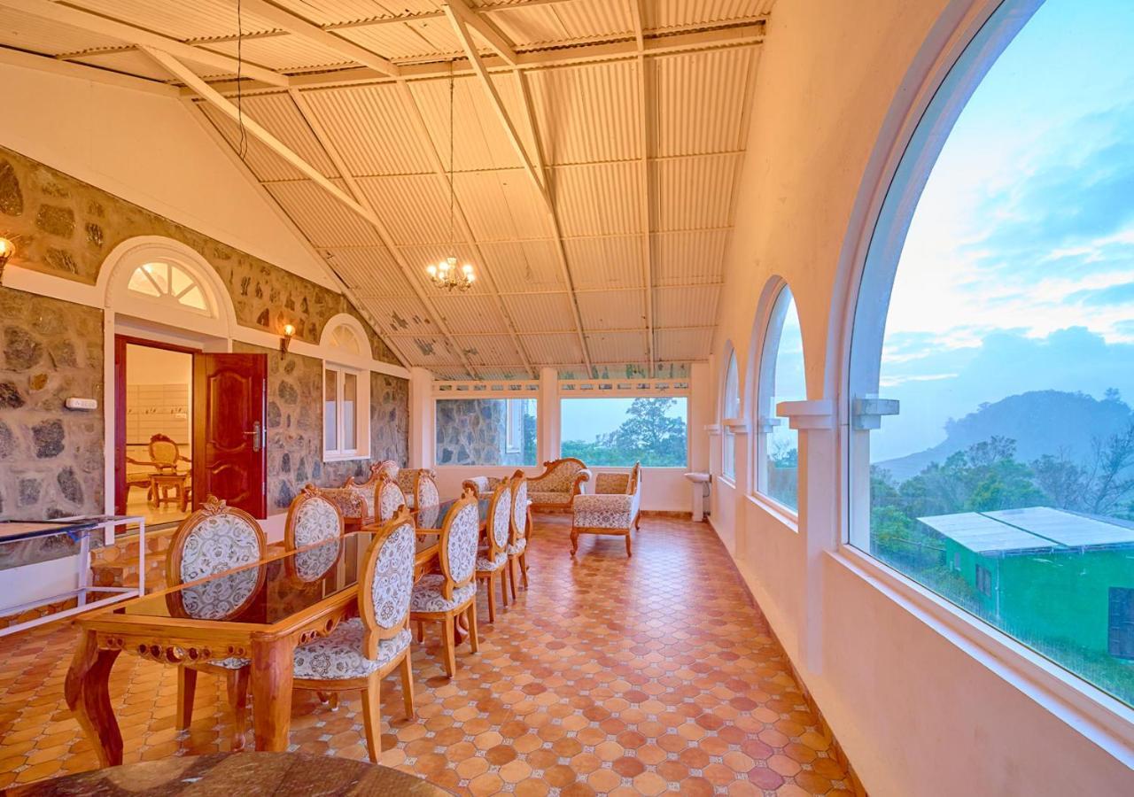 Emerald By Voye Homes , Italian Luxury Near Emerald Homestay *