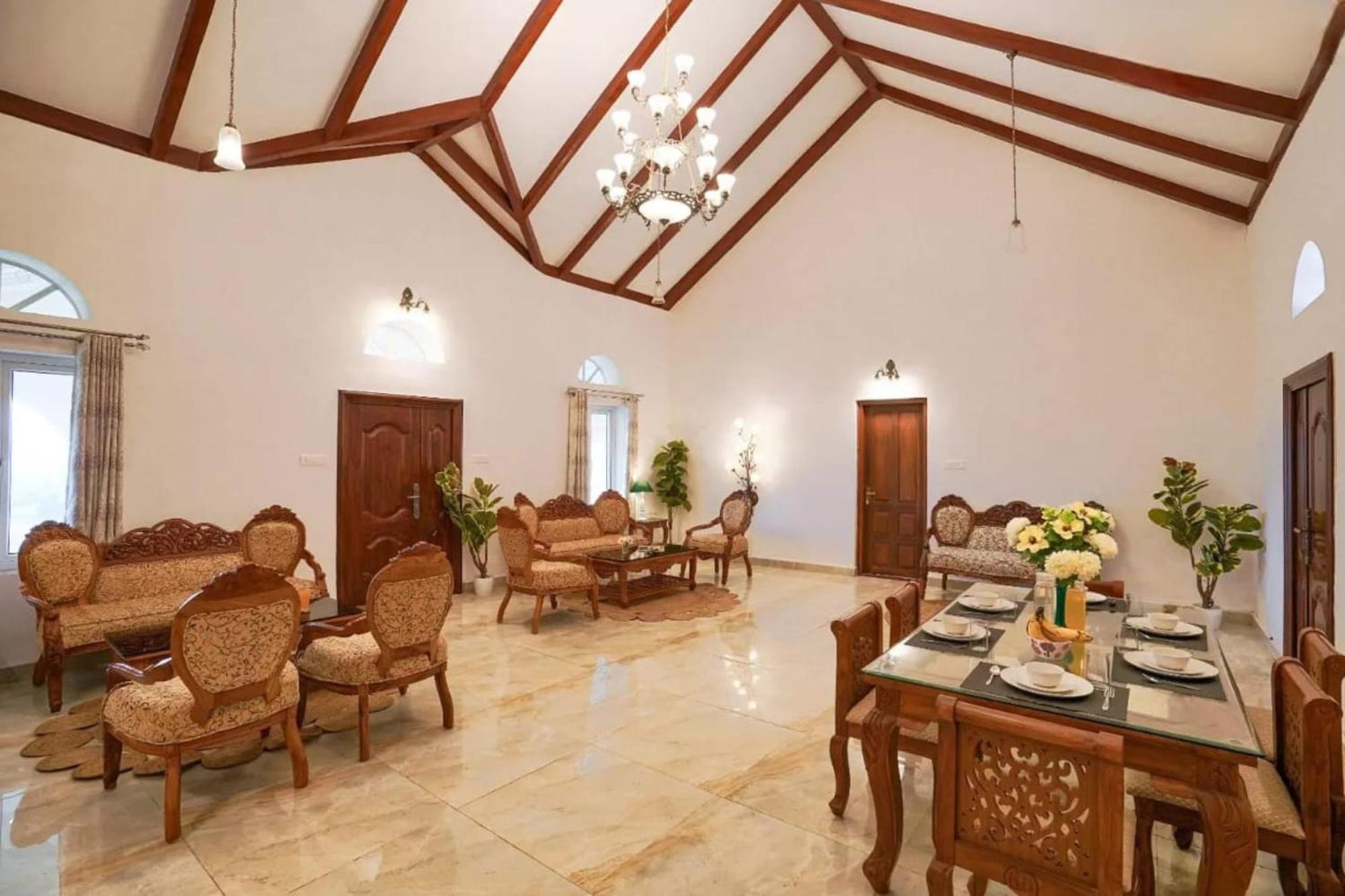 Emerald By Voye Homes , Italian Luxury Near Emerald Homestay